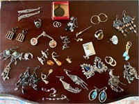 VINTAGE RINGS & EARRINGS