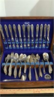 1847 Rogers Bros Silver plated silverware in box