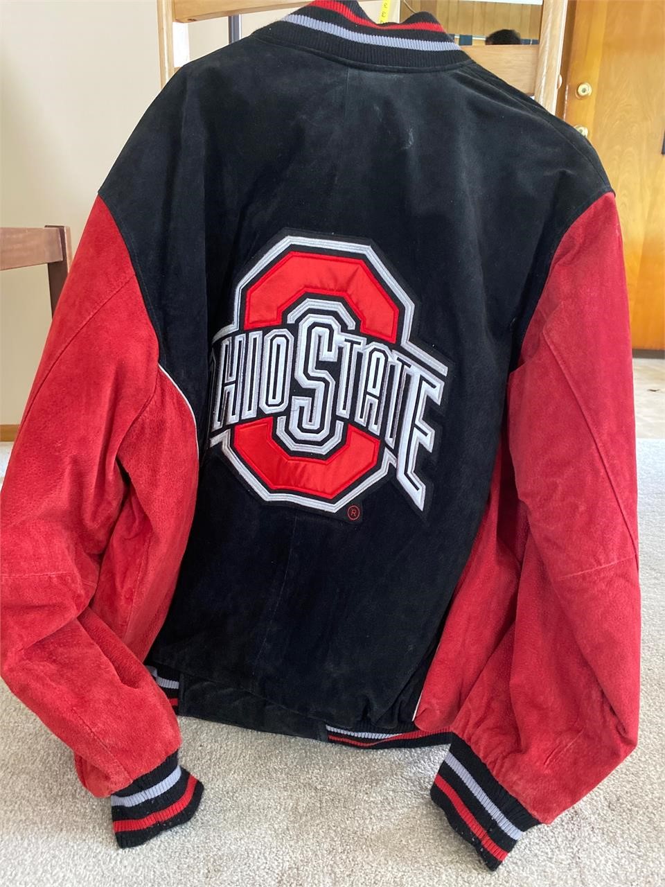 Size L Ohio State Coat