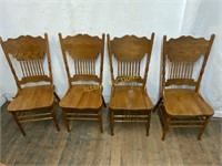 4 WOODEN  CHAIRS