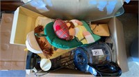 Box lot- variety of items- household items