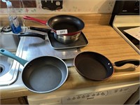 Cookie Sheets, Skillets, Saucepan, Griddle Pan