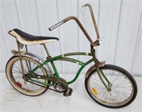 Vintage Schwinn Sting-Ray Bike / Bicycle. The