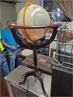 Lighted Globe Lamp Stand
