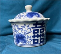 Beautiful Blue & White Japanese Sugar Bowl