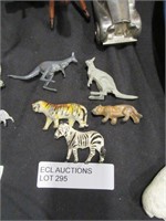 LOT OF BRITAINS TIGERS KANGAROO