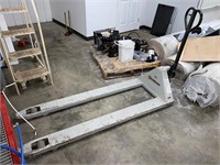 Extra Long Pallet Jack, Works Perfectly
