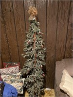 6ft Christmas tree