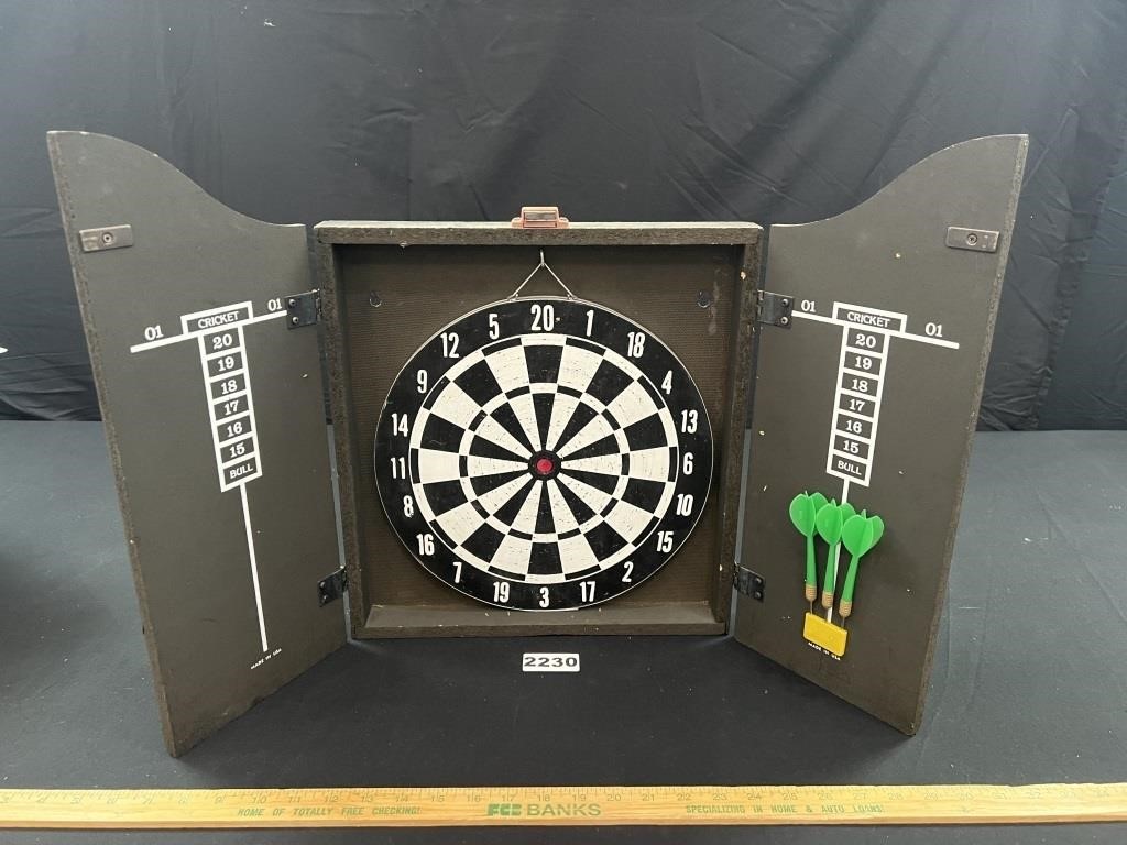 Small Dart Board & Cabinet