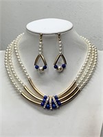 NMATCHING NECKLACE & PIERCED EARRING SET