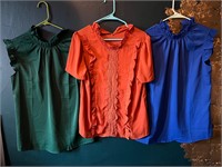 (3) Sz Med Shell Tank Blouses