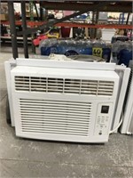 110 WINDOW AIR CONDITIONER