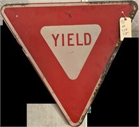 Old heavy steel red white YIELD sign appx 20 in
