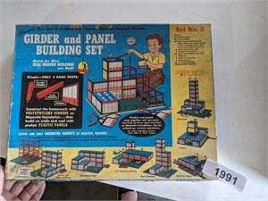 Kenner's Girder & Panel Building Set