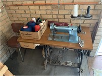 Singer Industrial Sewing Machine inc Cotton Reels