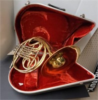 FRENCH BRASS HORN OXFORD BOOSEY & HAWKS