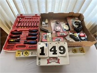 Screwdriver set, tools, level, electrical