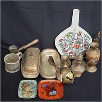 Box of miscellaneous brass and porcelain vase,