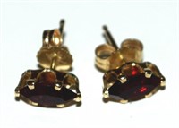 Pair Vintage 14k Yellow Gold Garnet Earrings