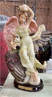 LEONARDO COLLECTION ANGEL FIGURINE