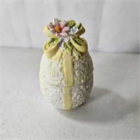 Lefton Porcelain Easter Egg 2 Piece