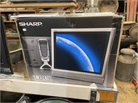 sharp 20 inch liquid crystal TV new in box