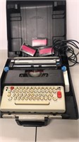 Olivetti letters 36 electric typewriter with 3
