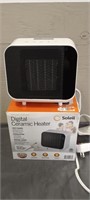 Soleil Digital Ceramic Heater, Gets Warm.