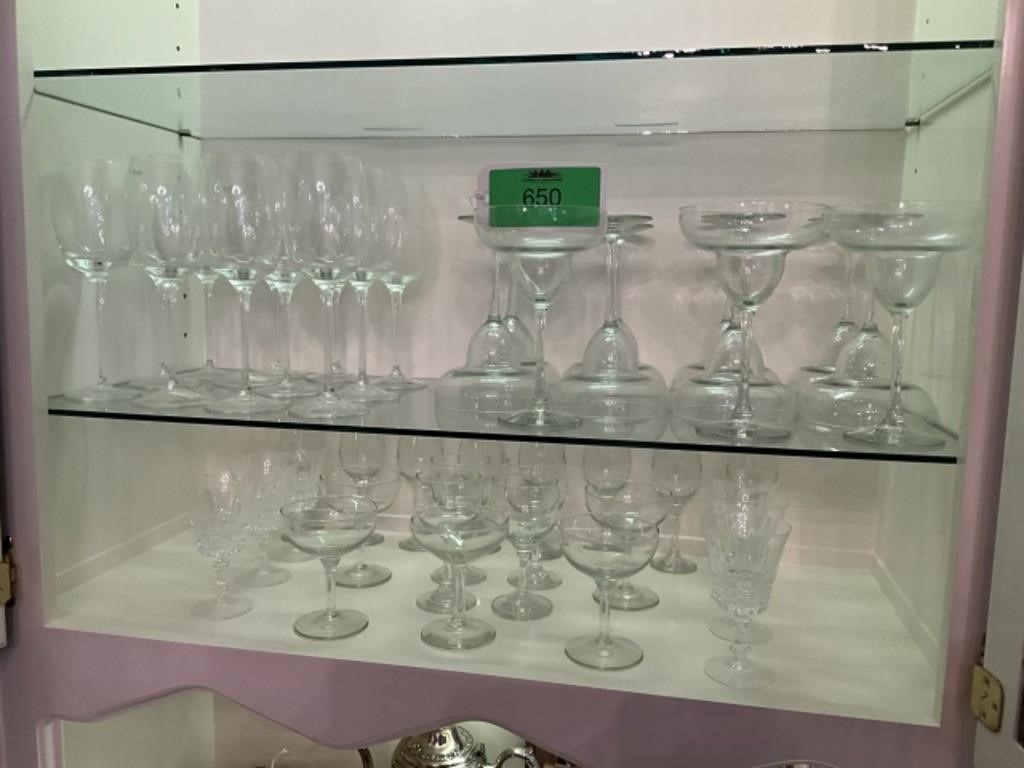 Lot of Glassware