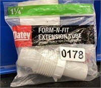 Oatey Form-N-Fit Extension Tube 1-1/4"