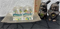 Set of 2 - Clear Plastic S&P Shakers on