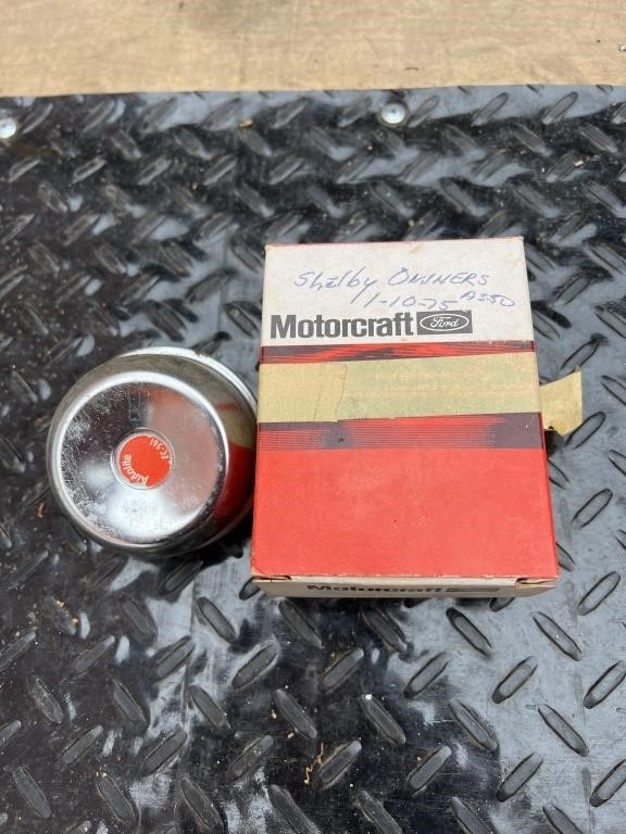 NOS Motorcraft Autolite EC561 oil cap