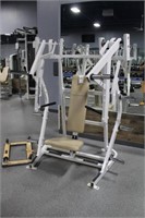 H. Strength Iso Lateral Bench Press