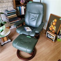 M239 Green leather chair w ottoman