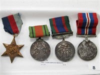 TRAY: 3 WWII SERVICE MEDALS & STAR MEDAL