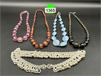 5 Vintage costume jewlery necklaces