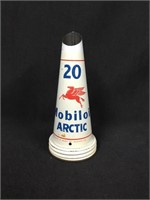 Mobiloil Arctic 20 oil bottle tin top