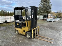 Yale 4000 lbs Electric Forklift- Non Operable