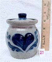 sm. Rowe pottery crock w/ lid