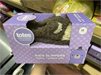 Kids Slippers sz SM 11-12 Brown