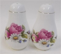 Flambro Porcelain Roses Daisies