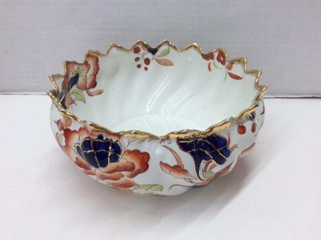 Antique Bowl, Pekin, With Scalloped Gold Edging -