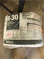 R30 Unfaced Insulation Roll