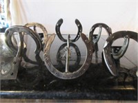 6 Horse Shoe Purse Hangers