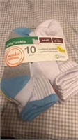 C11) NEW little kids sz6-10 1/2
10 pair socks