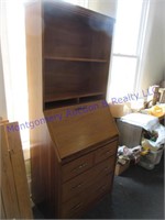 DROP FRONT HUTCH