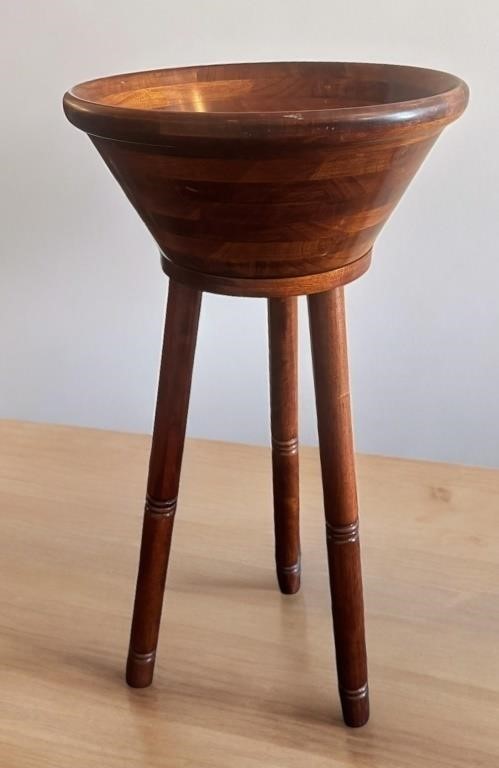 Rosewood Bowl on Stand