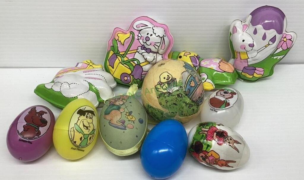 Vintage Easter decorations features bunnies, a