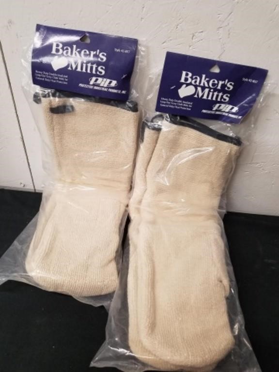 Two new Baker's mitts