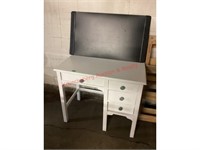 Small Vtg Decorative Desk